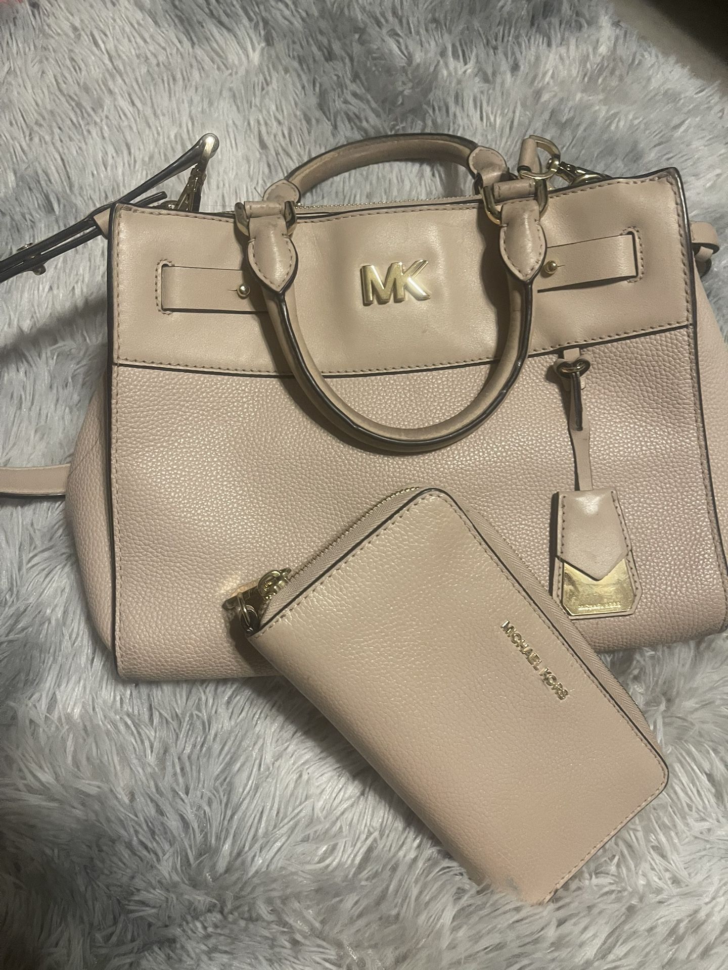 Mk Purse/wallet