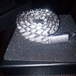 20" Cuban Link Moisinite Diamond 💎