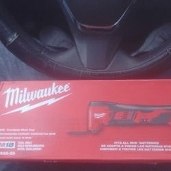 Milwaukee M18 Cordless Multi Tool