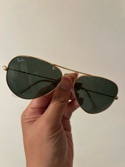 Ray Ban Aviators - Like New