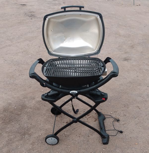 er Electric BBQ W/Portable Folding Stand for Sale in Las Vegas, NV