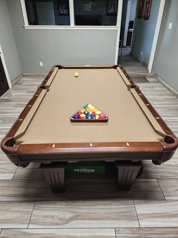 Mahogany Pool Table