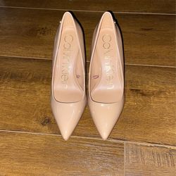 Calvin Klein Size 6.5