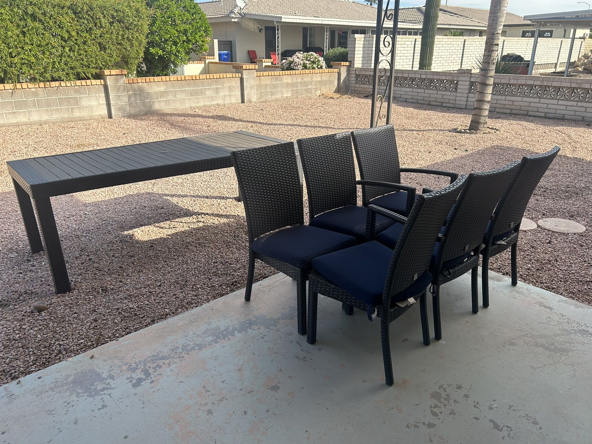 Wicker And Cushion 6 Chair Set 