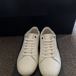 Saint Laurent 