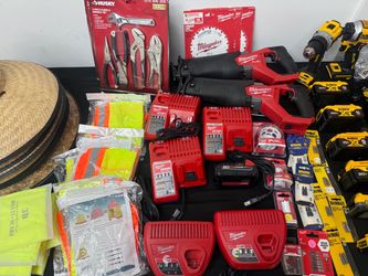 Mixed Power Tool & Accessory Lot