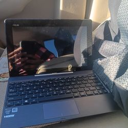 Tablet With Keyboard 