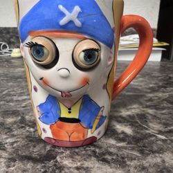 Cup With Blinking Eyes 