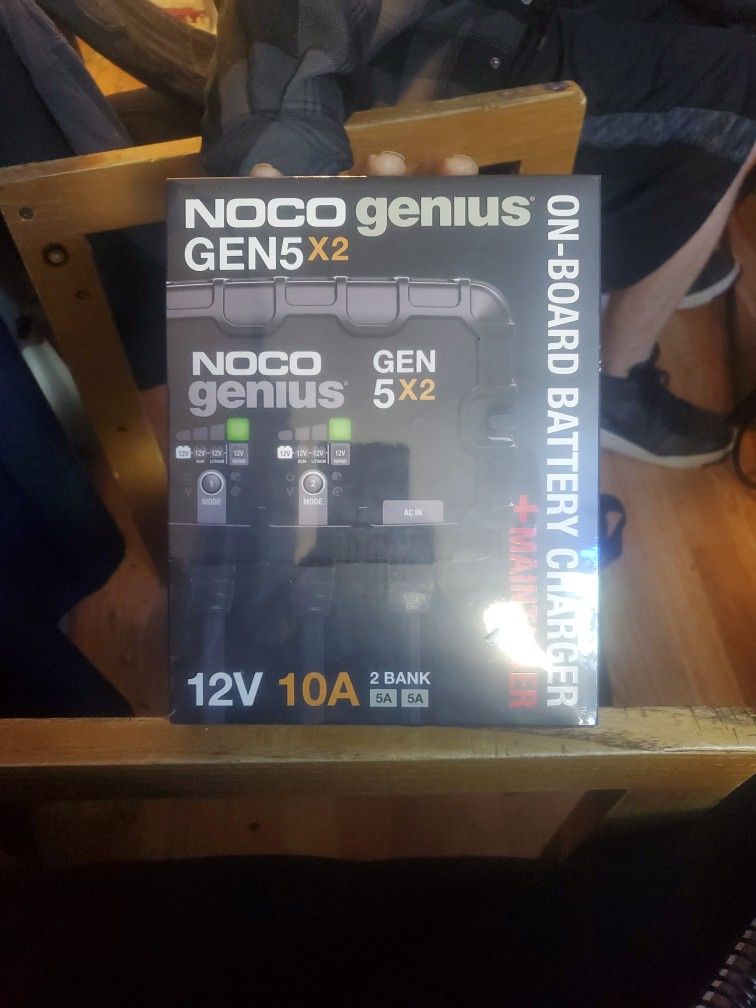 Noco Genius Gen5x2 On Board Battery Charger  + Maintainer