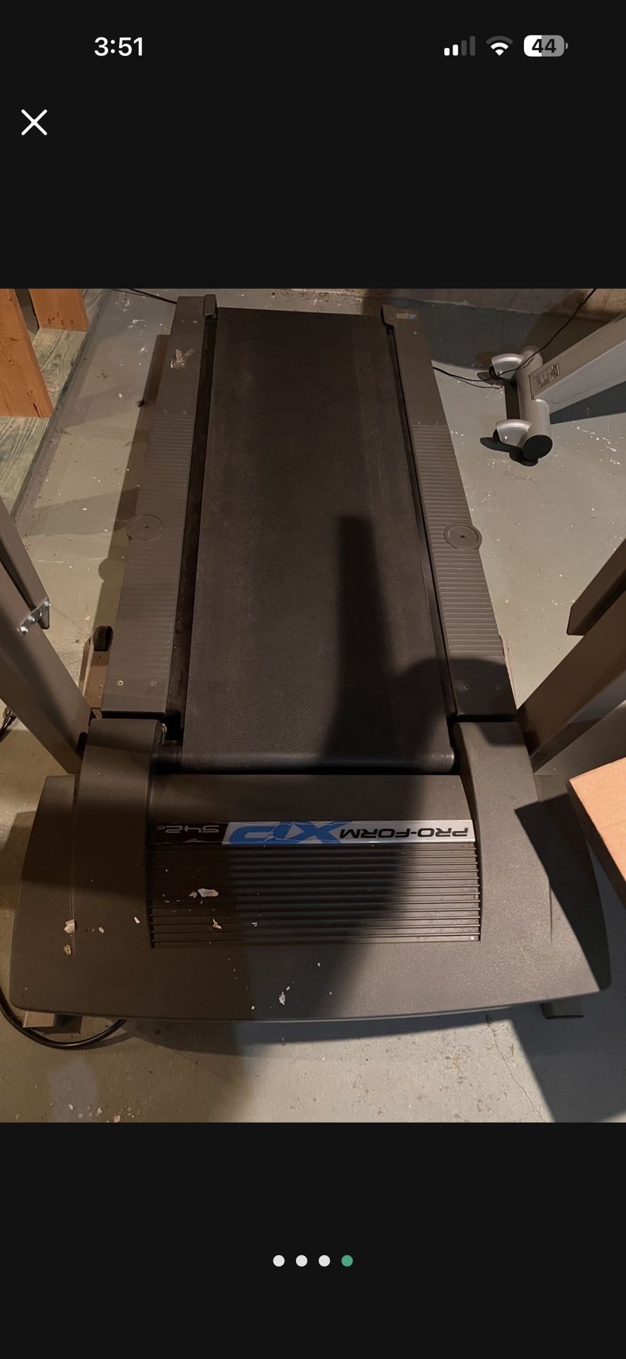 2 Gym Equipments For Reasonable Price . Buy Both Together For Listed Price Or Individual Item Can Also Be Considered