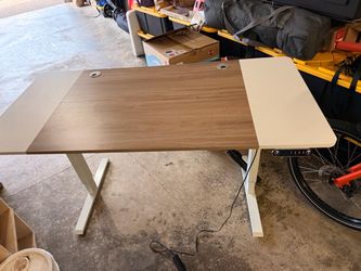 Height Adjustable Standing Desk