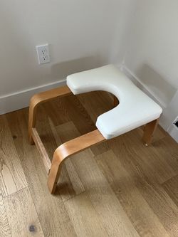 FeetUp Trainer Yoga Headstand Bench – Great Condition