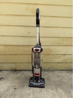 Shark vacuum