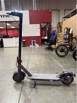 Electric scooter