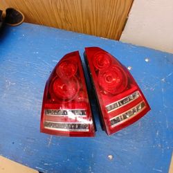 06-09 CHRYSLER 300 SRT AFTERMARKET TAIL LIGHTS 
