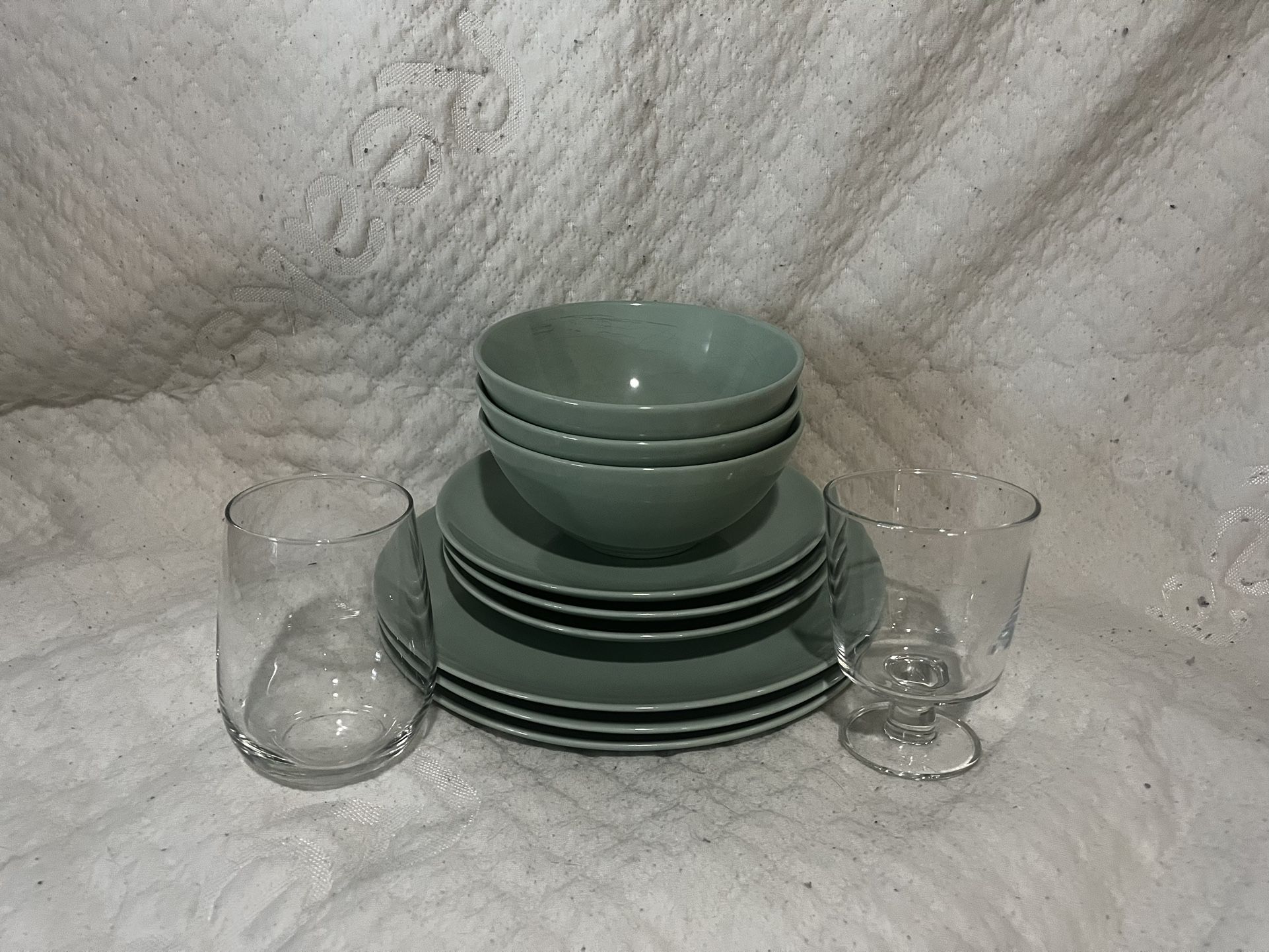 25 Piece Dinner Set, IKEA FÄRGKLAR Plates And Bowls, Glasses