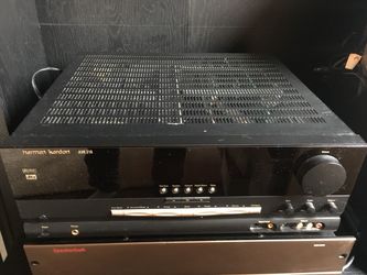 Hartman Kardon AVR.210 (great condition) receiver, amplifier. 5 channel.