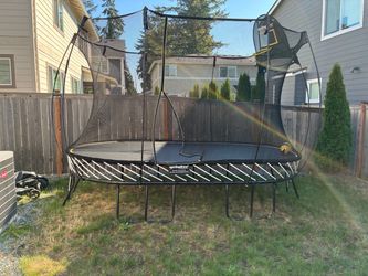 Spring free trampoline