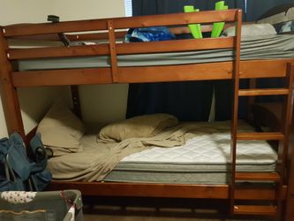 Bunk bed like new!
