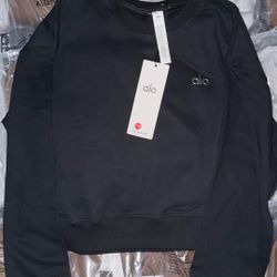 alo cropped crewneck