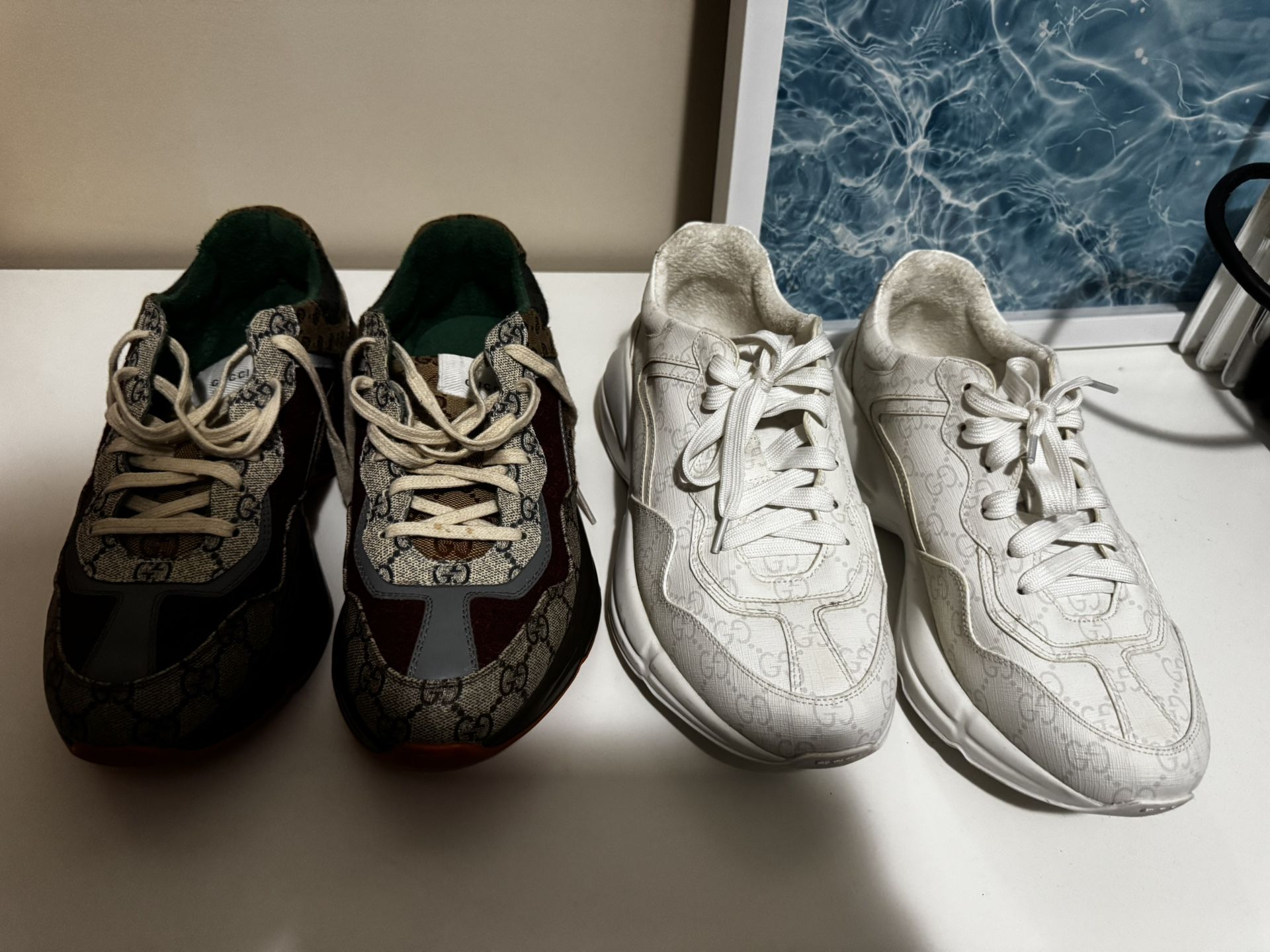 Gucci Rhython White GG Supreme & Brick Red