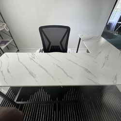 Desk furniture 