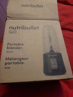 Nutribullet Personal Blender, Shakes, Smoothies, Food Prep, and Frozen Blending, 24 Ounces, 600 Watt, Dark