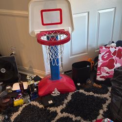 Basketball Hoop 
