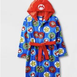 Mario robe size 4-5