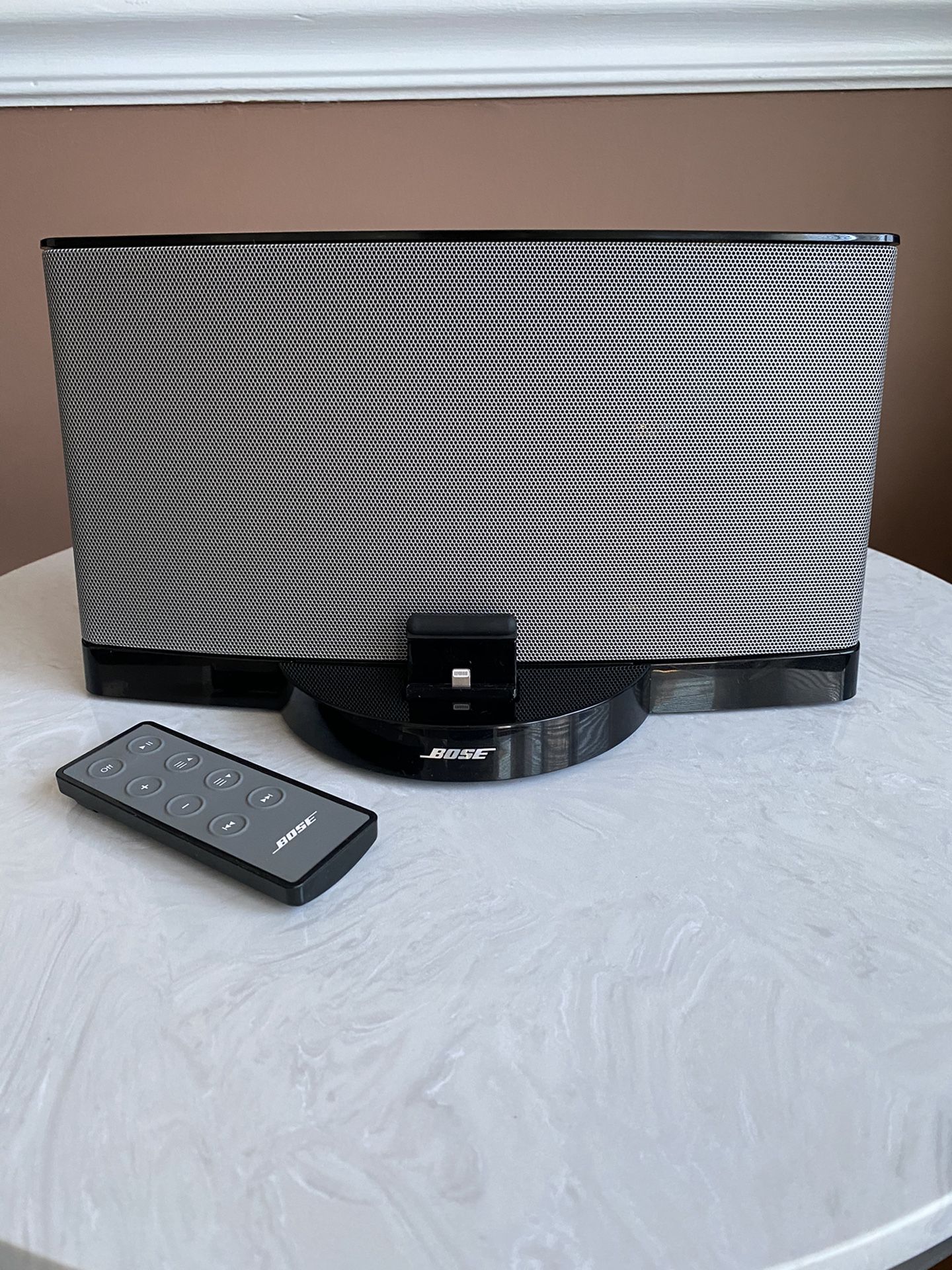 Bose SoundDock Series lll Speaker
