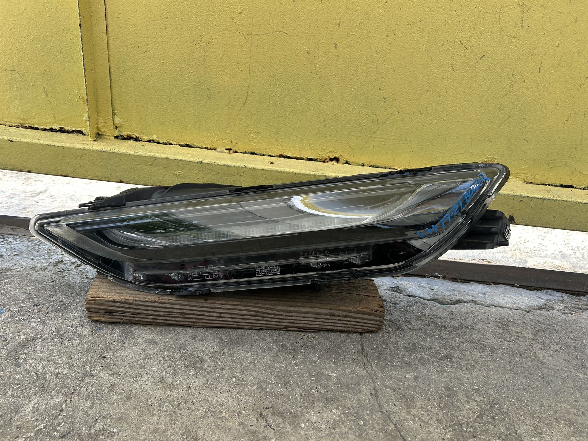 2019-2021 CHEVY BLAZER LH HEADLIGHT OEM