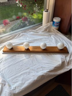 Vintage 4-Light Oak and Chrome Vanity Light Bar