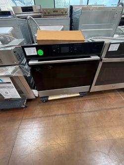 Whirlpool 30” single wall oven