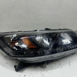 2013-2015 Honda Accord Sedan W/ DRL Right Passenger Headlight Halogen NO OEM