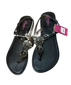 Candie’s Women’s Size 7/8 Black Floral Thong Sandals – Embellished – NWT