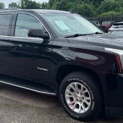 2020 GMC-YUKON 