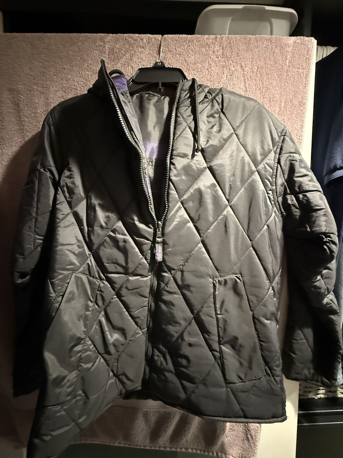 Ladies Reversible Snow Jacket & Gloves