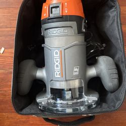 Ridgid Router (like new) 