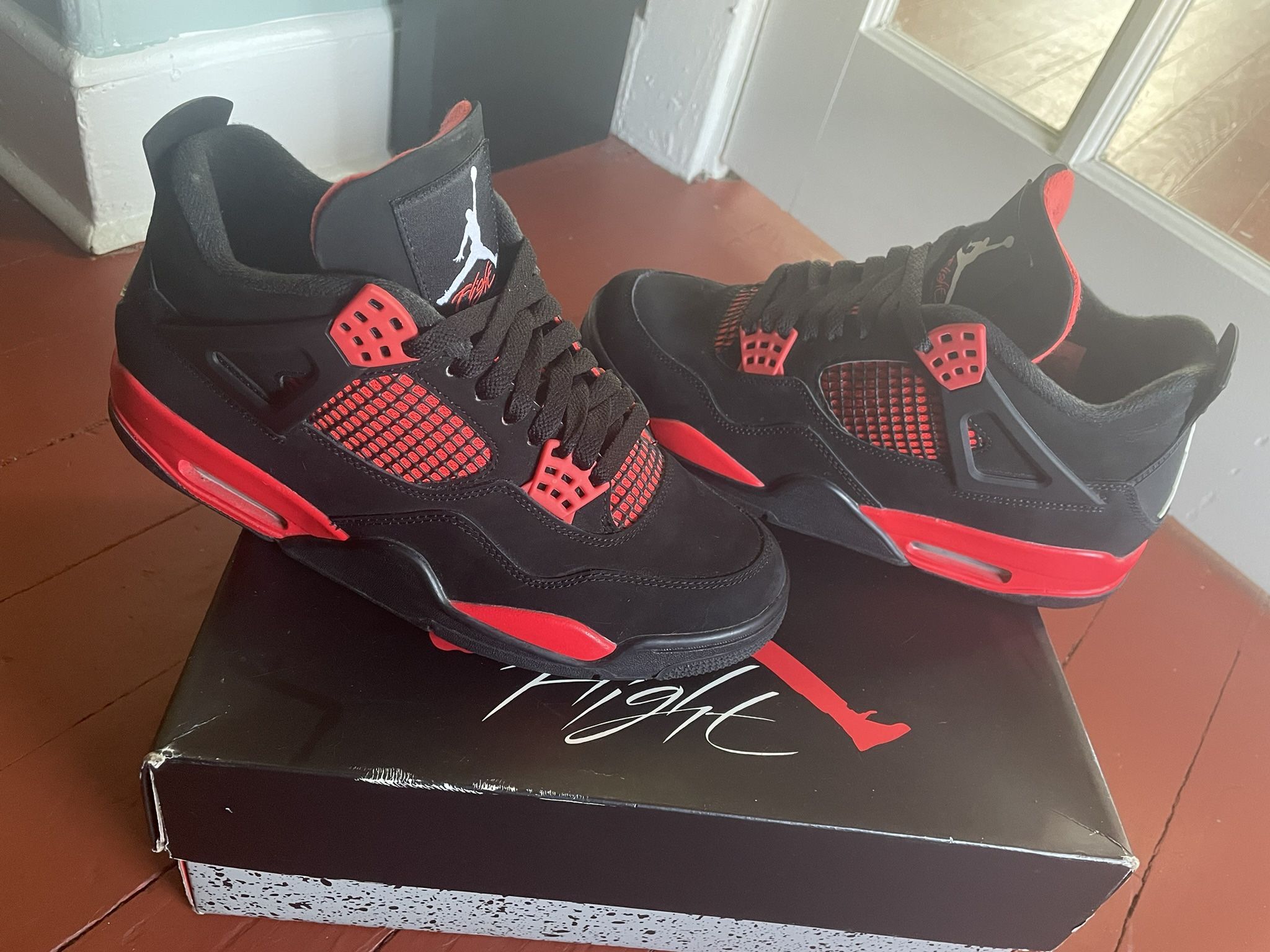 Jordan 4 Retro Red Thunder