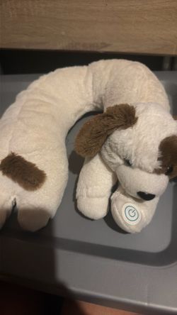 Travel pillow puppy