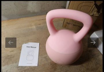 15lb pink kettlebell