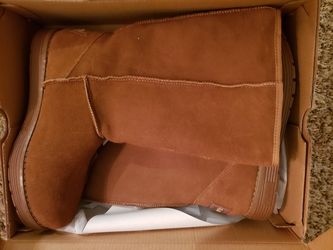 3 pairs Sketchers boots size 6.5 - READ DISCRIPTION