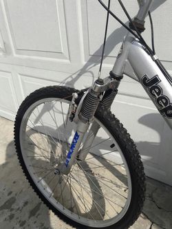 Bike 26 inch Jeep Comanche TSI for Sale in La Puente CA OfferUp
