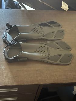 Swim accessories