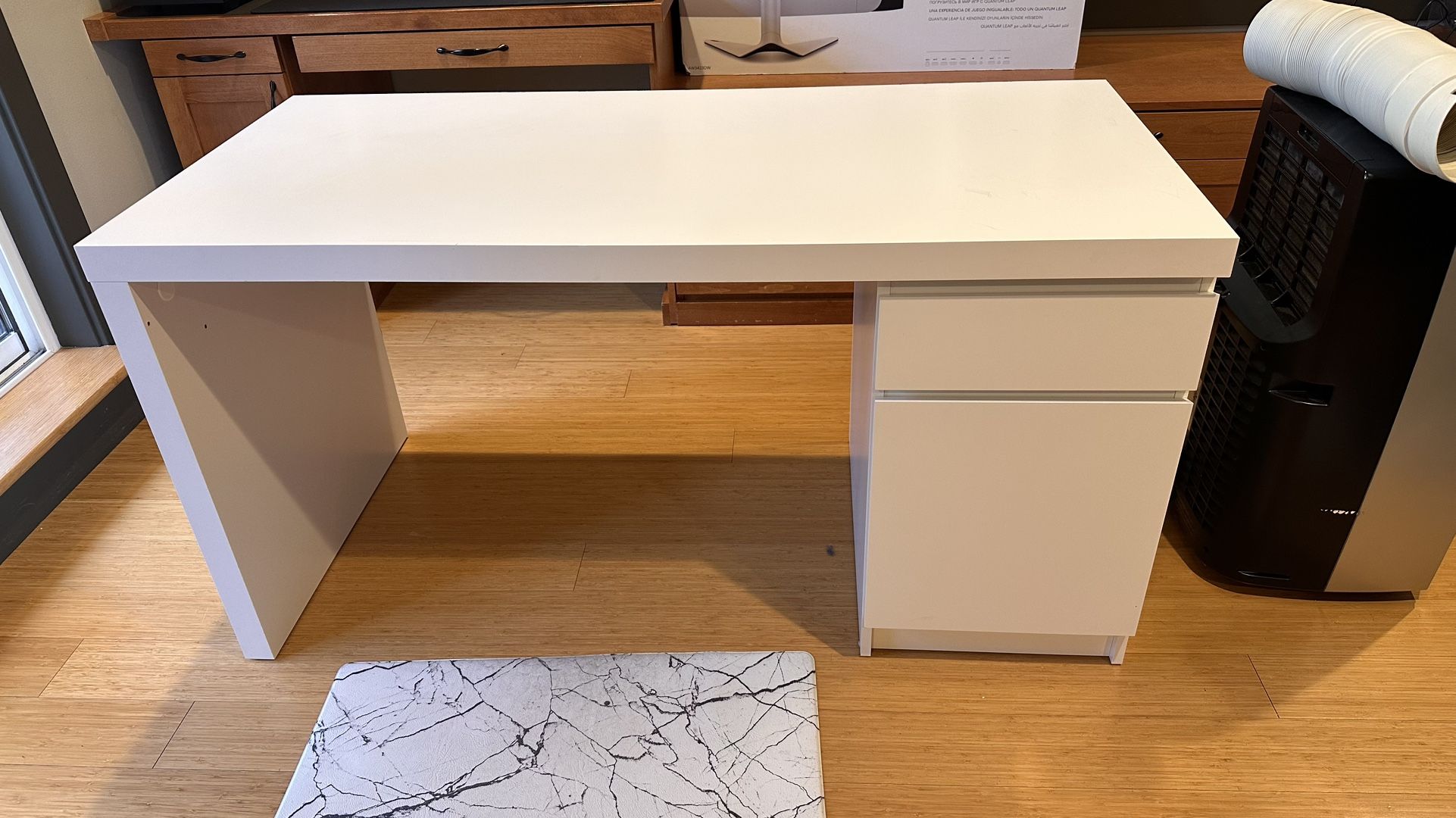 Ikea Malm Computer Desk