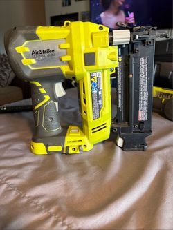 RYOBI P320VN ONE+ AirStrike 18V Cordless 18ga Brad Nailer 2 inch Max TESTED (A)