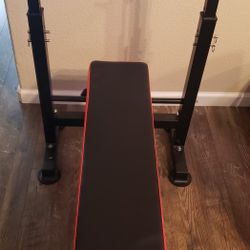 HOME GYM EQUIPMENT 