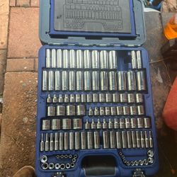 Blue Point ,155 Pieces Socket Set