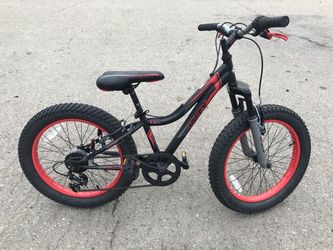 Huffy Boys Stoked 3.0 20 6 Speed Bike Bicycle Schwinn for Sale in Fresno CA OfferUp