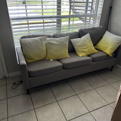Sofa 